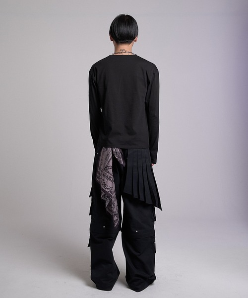 VI E DIT(ヴィエディット)の「Asym Neckline Top/アシメネックライントップ(Tシャツ/カットソー・メンズ・ブラック/アイボリー・2/1)」の15枚目の写真