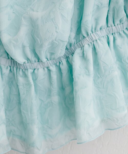 natural couture(ナチュラルクチュール)の「チューリップ柄オフショルペプラムブラウス(シャツ/ブラウス・レディース・イエロー/ピンク/ブルー/オフホワイト・FREE)」の11枚目の写真