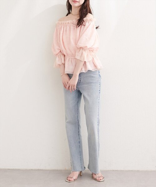 natural couture(ナチュラルクチュール)の「チューリップ柄オフショルペプラムブラウス(シャツ/ブラウス・レディース・イエロー/ピンク/ブルー/オフホワイト・FREE)」の20枚目の写真