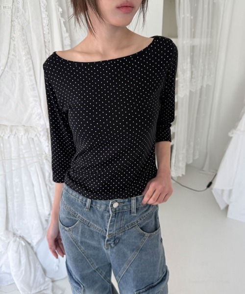4INT.（フォイント）の「ドット ラウンドネック 7分袖 Tシャツ（Tシャツ/カットソー・レディース・グレー/ブラック/チャコール/ホワイト・FREE）」の13枚目の写真