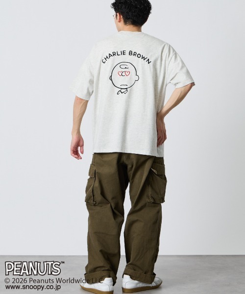 PEANUTS（ピーナッツ）の「[PEANUTS×JEANS FACTORY/ピーナッツ×ジーンズ ファクトリー] チャーリー・ブラウン / ハート刺繍プリントTシャツ（Tシャツ/カットソー・レディース・アッシュグレー/ホワイト/スミクロ・S/M/L）」の11枚目の写真