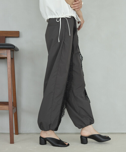 Firsthand(ファーストハンド)の「Firsthand/ファーストハンド ナイロン レース ワイド イージーパンツ(その他パンツ・レディース・ブラック/チャコールグレー・MEDIUM/SMALL)」の10枚目の写真