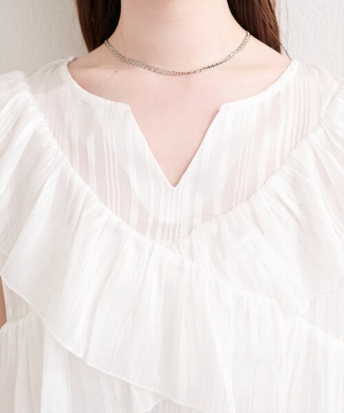 natural couture(ナチュラルクチュール)の「スキッパーフリルブラウス(シャツ/ブラウス・レディース・ブルー/ピンク/ブラック/オフホワイト/ミント・FREE)」の14枚目の写真
