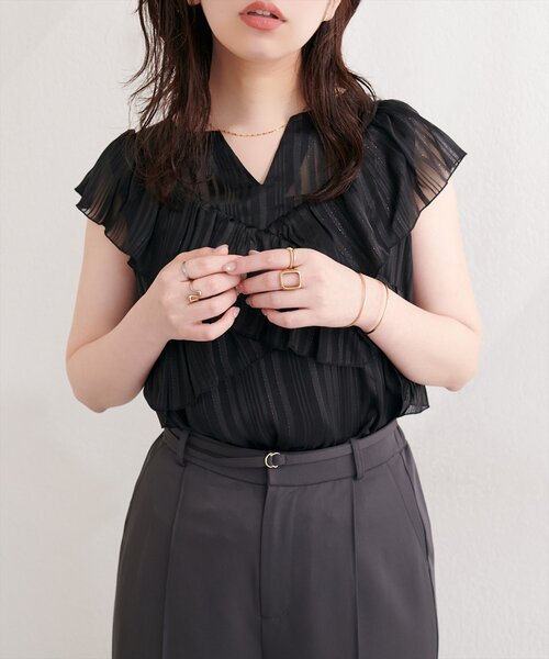 natural couture(ナチュラルクチュール)の「スキッパーフリルブラウス(シャツ/ブラウス・レディース・ブルー/ピンク/ブラック/オフホワイト/ミント・FREE)」の18枚目の写真
