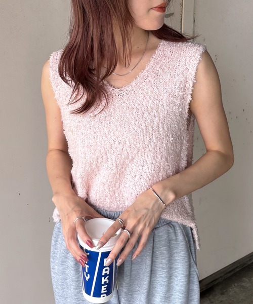 ISOOK（アイスー）の「【ISOOK / アイスー】チョウチョヤーンニットベスト / フェザーヤーン Vネック サマーニット 春夏ニット レイヤード ノースリーブ ZOZOTOWN限定（タンクトップ・レディース・ピンク/イエロー/アイボリー・FREE）」の18枚目の写真