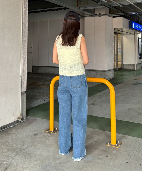 ISOOK（アイスー）の「【ISOOK / アイスー】チョウチョヤーンニットベスト / フェザーヤーン Vネック サマーニット 春夏ニット レイヤード ノースリーブ ZOZOTOWN限定（タンクトップ・レディース・ピンク/イエロー/アイボリー・FREE）」の9枚目の写真