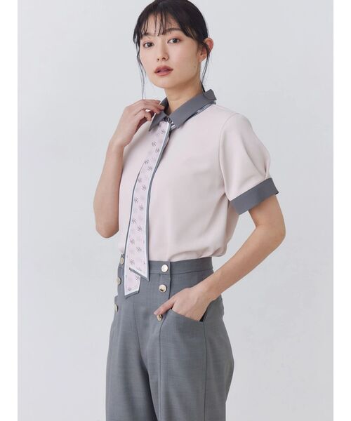 TONAL(トーナル)の「スカーフタイハーフスリーブシャツ(シャツ/ブラウス・レディース・ピンク/ベージュ/ネイビー/オフホワイト・MEDIUM)」の12枚目の写真