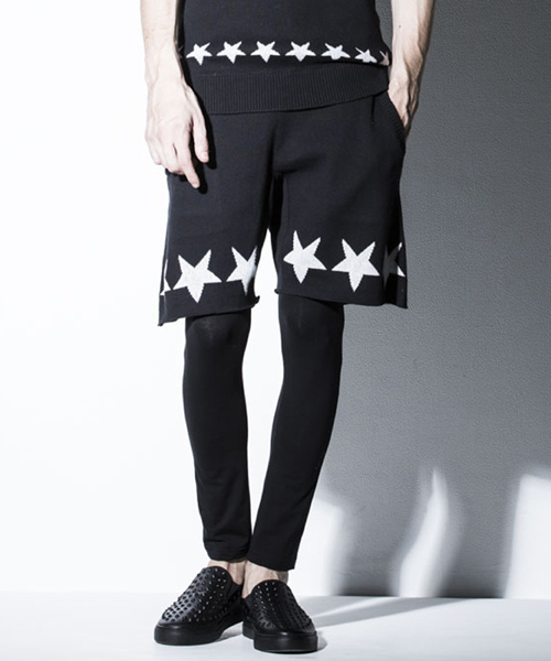 NO ID.(ノーアイディ)の「mp4180-CニットペンタグラムJQレイヤードハーフPT パンツ(その他パンツ・メンズ・アイボリー/ブラック・2/1)」の2枚目の写真