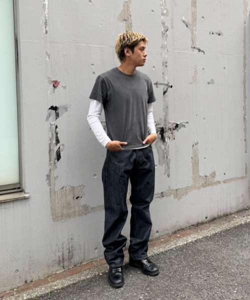 EVISU（エヴィス）の「LOOSE STRAIGHT FIT（デニムパンツ・メンズ・インディゴブルー・33inch/32inch/31inch）」の2枚目の写真