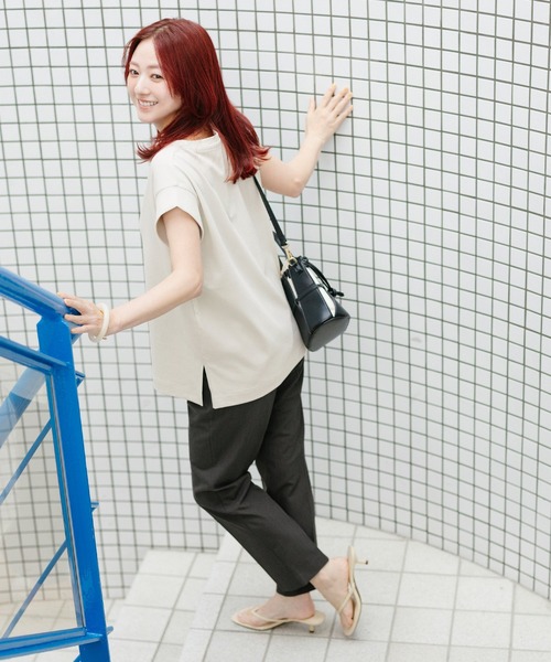 coca(coca)(コカ)の「【伊藤千晃様着用】接触冷感フレンチスリーブオーバーTシャツ(Tシャツ/カットソー・レディース・ブラック/ライトグレー・L/M/S)」の5枚目の写真