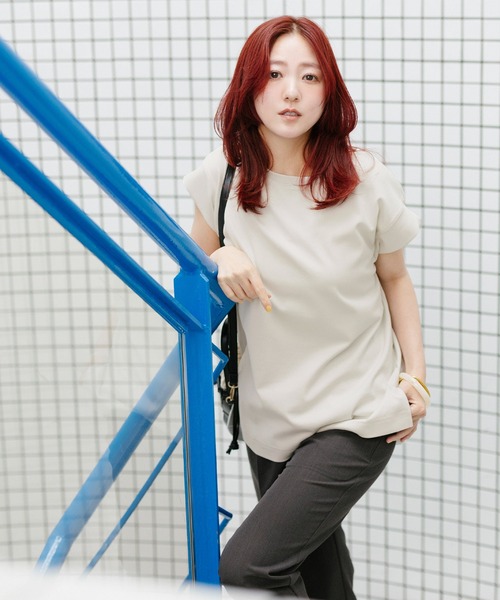 coca(coca)(コカ)の「【伊藤千晃様着用】接触冷感フレンチスリーブオーバーTシャツ(Tシャツ/カットソー・レディース・ブラック/ライトグレー・L/M/S)」の6枚目の写真
