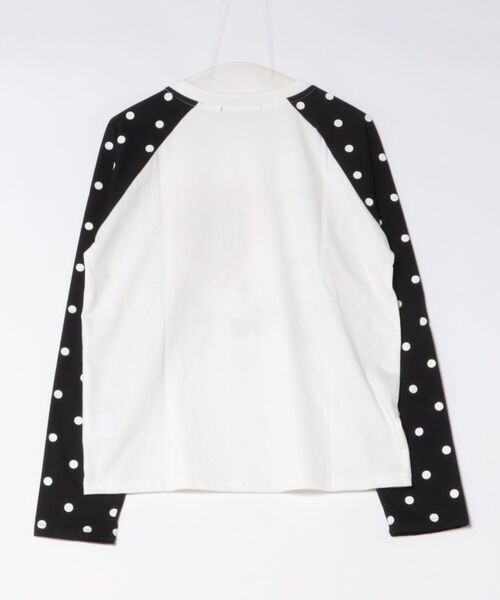 Ritzy(リッツィー)の「ドット柄ラグランハートプリントロング T シャツ(Tシャツ/カットソー・レディース・A/グレー×サックスブルー/ホワイト×ブラック・M)」の12枚目の写真