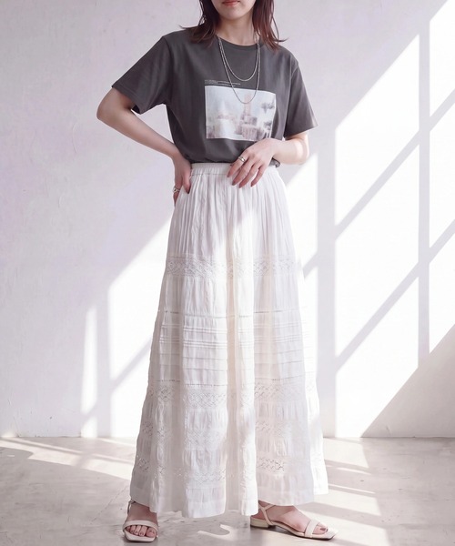 SELECT LEVERY(セレクトリベリー)の「フォトプリントTシャツ(Tシャツ/カットソー・レディース・チャコール/オフホワイト/ブラック・FREE)」の16枚目の写真