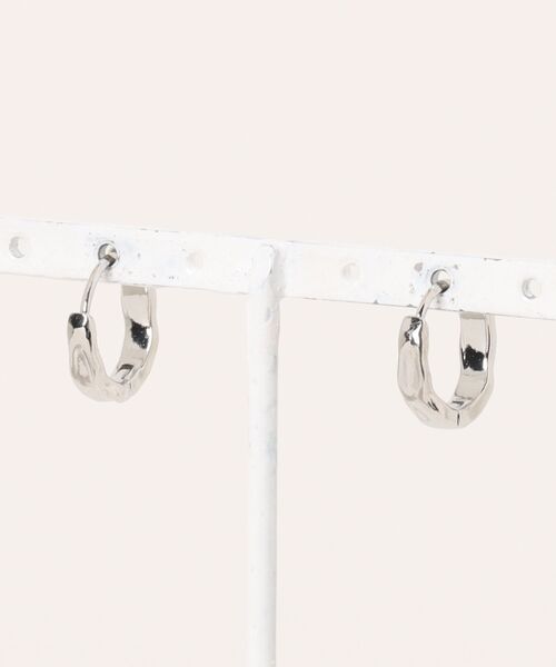 WARAIJOGO(ワライジョウゴ)の「【WARAIJOGO】EK440/レッドワンポイントフープリングピアス/メンズ/両耳用(NEZ)(ピアス(両耳用)・メンズ・シルバー・FREE)」の6枚目の写真