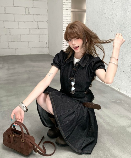 FAVORITO(ファヴォリート)の「デニムシャツトップススカートセットアップ(セットアップ・レディース・ブラック・S/M/L/XL)」の4枚目の写真