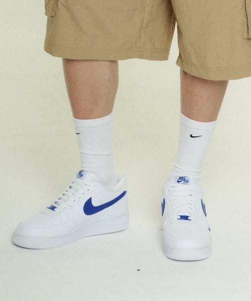 NIKE(ナイキ)の「ナイキ エア フォース 1 '07 メンズシューズ / Nike Air Force 1 '07 Men's Shoes IV5732-100 White(スニーカー・メンズ・ホワイト・30/29.5/29/28.5/25.5/25/24.5/28/27.5/27/26.5/26/24)」の2枚目の写真