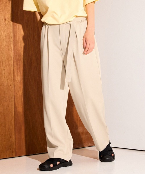 LAKOLE(ラコレ)の「ベルト付トラウザー2 / 1042747(スラックス・メンズ・ブラック/グレー/ベージュ・LARGE/MEDIUM)」の9枚目の写真