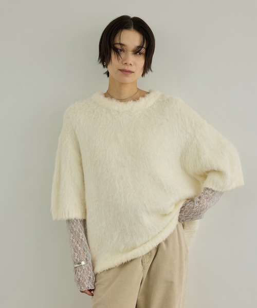 SALON adam et rope'(サロン アダム エ ロペ)の「シルクシャギーハーフスリーブプルオーバー(ニット/セーター・レディース・ブラック/オフホワイト・FREE)」の1枚目の写真