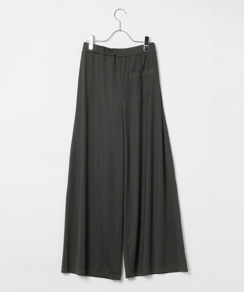 LEPSIM(レプシィム)の「シャイニーストレートパンツ 824690(その他パンツ・レディース・ブラック/ブラウン/チャコールグレー・FREE)」の22枚目の写真