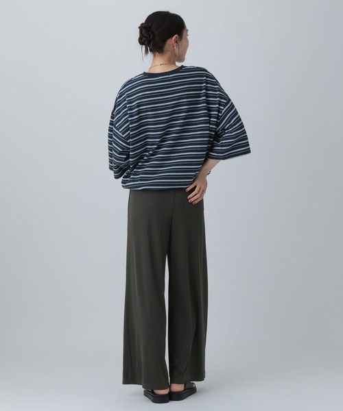 LEPSIM(レプシィム)の「シャイニーストレートパンツ 824690(その他パンツ・レディース・ブラック/ブラウン/チャコールグレー・FREE)」の15枚目の写真