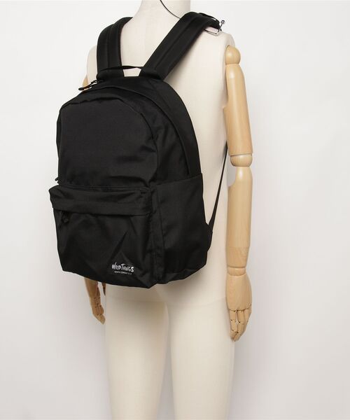 WILD THINGS(ワイルドシングス)の「【WILD THINGS】MEDIUM DAYPACK(バックパック/リュック・メンズ・ブラック/ネイビー/カーキ・FREE)」の7枚目の写真