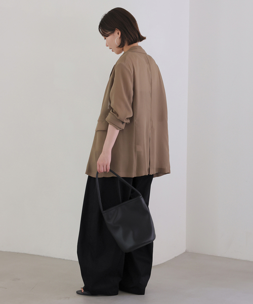 SLOBE IENA（スローブイエナ）の「《接触冷感/追加5》ライトチノタックカーブトラウザー（チノパンツ・レディース・ブラック/ベージュ・36/38）」の21枚目の写真