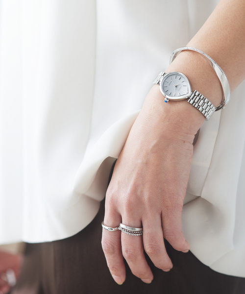 CITIZEN(シチズン)の「CITIZEN L RAINELL Collection EM1200-55X(アナログ腕時計・レディース・シルバー・FREE)」の4枚目の写真