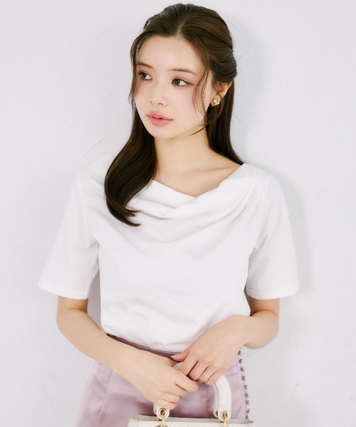 tocco closet(トッコ クローゼット)の「UVカット&接触冷感♪ドレープカットプルオーバー(Tシャツ/カットソー・レディース・ブラック/ダークグレー/オフホワイト・M)」の9枚目の写真