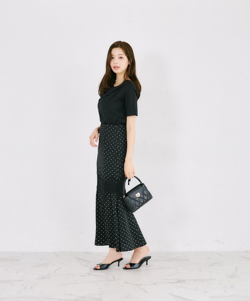 tocco closet(トッコ クローゼット)の「UVカット&接触冷感♪ドレープカットプルオーバー(Tシャツ/カットソー・レディース・ブラック/ダークグレー/オフホワイト・M)」の12枚目の写真