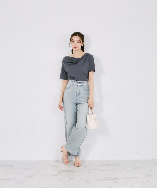 tocco closet(トッコ クローゼット)の「UVカット&接触冷感♪ドレープカットプルオーバー(Tシャツ/カットソー・レディース・ブラック/ダークグレー/オフホワイト・M)」の18枚目の写真