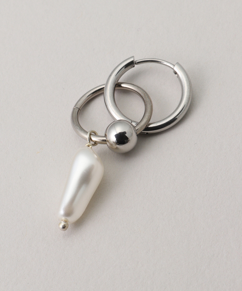 JUSTINE CLENQUET(ジュスティーヌクランケ)の「【JUSTINE CLENQUET/ジャスティーヌ クランケ】 PALMER EARRINGS SET:ピアス(両耳)(ピアス(両耳用)・レディース・シルバー・FREE)」の4枚目の写真