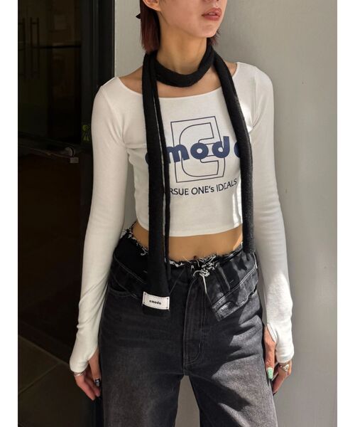 EMODA(エモダ)の「ラインニットスリムストール(ストール/ショール・レディース・ブラック/グレー・FREE)」の8枚目の写真