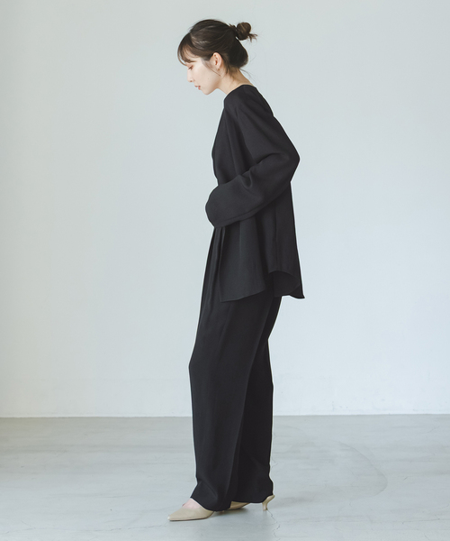 Noble(ノーブル)の「《WEB&一部店舗限定追加》ELENI/エルニ ライトクロスジャケット(ノーカラージャケット・レディース・キャメル/ブラック・38/36)」の10枚目の写真