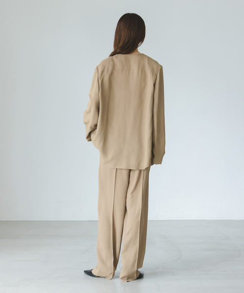 Noble(ノーブル)の「《WEB&一部店舗限定追加》ELENI/エルニ ライトクロスジャケット(ノーカラージャケット・レディース・キャメル/ブラック・38/36)」の20枚目の写真