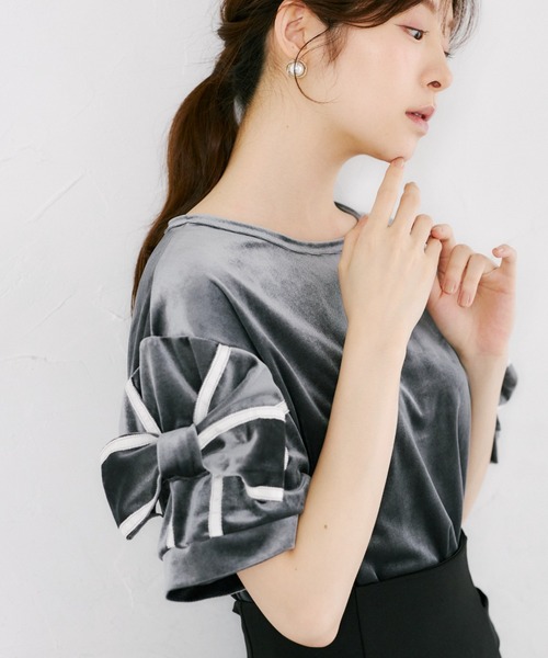 tocco closet(トッコ クローゼット)の「【ZOZO限定】袖リボンベロア半袖トップス(Tシャツ/カットソー・レディース・ブラック/ネイビー/グレー/アイボリー・M)」の18枚目の写真