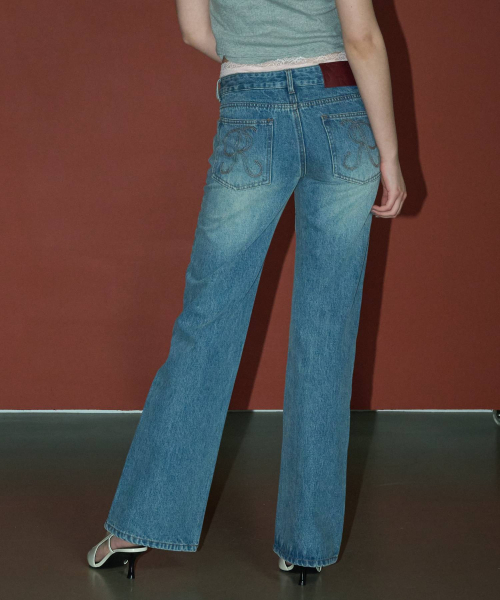 REEMNIK（リームニック）の「RIVETTE VEIN BOOTCUT DENIM PANTS [MID BLUE]（デニムパンツ・レディース・ブルー・MEDIUM/SMALL/LARGE）」の8枚目の写真