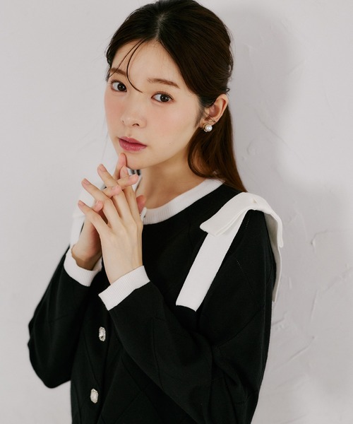 tocco closet（トッコ　クローゼット）の「肩リボン付き透かしアーガイルニットカーディガン（カーディガン/ボレロ・レディース・ブラック/オフホワイト・M）」の16枚目の写真