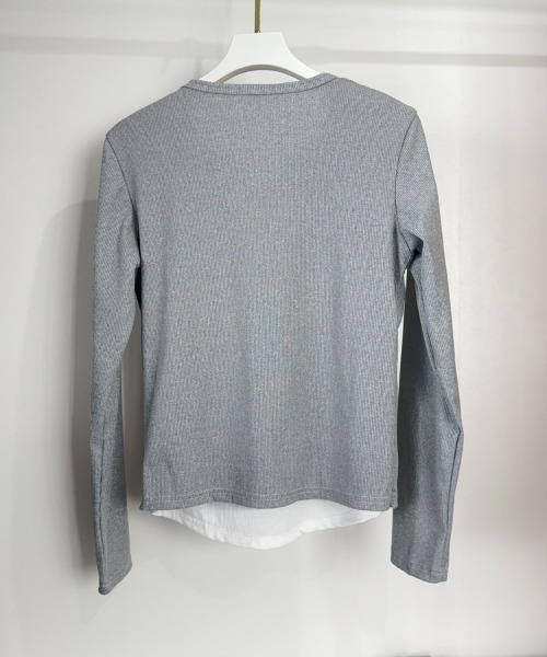 Beststore(ベストストア)の「フェイクレイヤード 重ね着風 リブカットソー Tシャツ 長袖(Tシャツ/カットソー・レディース・ブラック/グレー・FREE)」の11枚目の写真