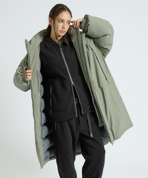 WILD THINGS(ワイルドシングス)の「【WILDTHINGS / ワイルドシングス】eVent HIGH GRADE MONSTER PARKA/ モンスターパーカー/ WT26113SK(ダウンジャケット/コート・メンズ・ブラック/セージグリーン・M/L)」の4枚目の写真