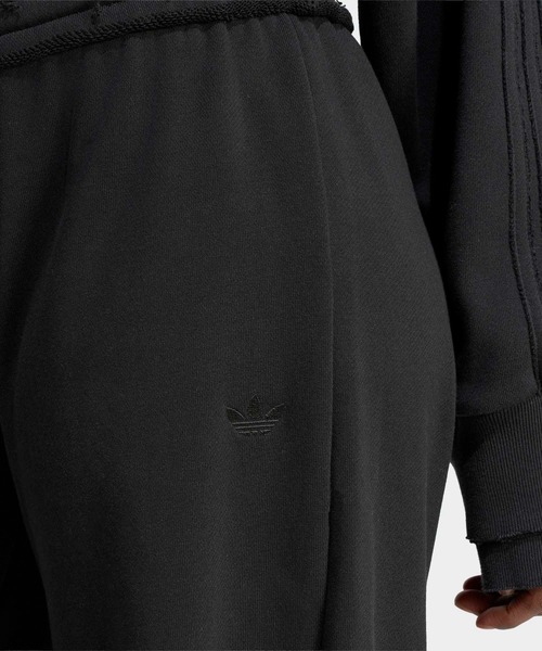 adidas（アディダス）の「SST ダブルウエストパンツ / アディダスオリジナルス adidas Originals（スウェットパンツ・レディース・ブラック・XX-LARGE/X-LARGE/3XL/MEDIUM/X-SMALL/LARGE/SMALL）」の3枚目の写真