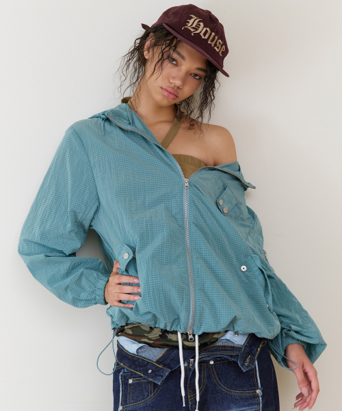 THEVINYLHOUSE(ザバイニルハウス)の「RIBSTOP SHEER WINDBREAKER BLUE(ナイロンジャケット・メンズ・その他・SMALL/MEDIUM/LARGE)」の4枚目の写真