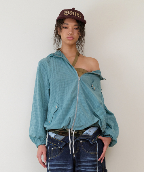 THEVINYLHOUSE(ザバイニルハウス)の「RIBSTOP SHEER WINDBREAKER BLUE(ナイロンジャケット・メンズ・その他・SMALL/MEDIUM/LARGE)」の12枚目の写真