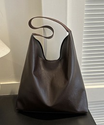 フェイクレザーワンショルダーバッグ