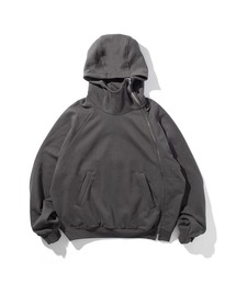 GOAT ESSENCE（ゴートエッセンス）の「CURVED-ZIP HOODIE（パーカー）」