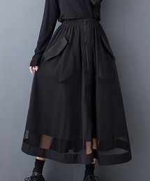 シアー切り替え×フロントジップスカート