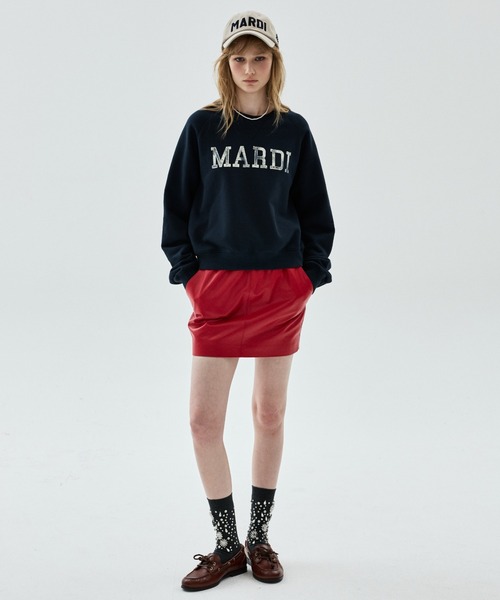 Mardi Mercredi（マルディメクルディ）の「CROPPED SWEATSHIRT RAGLAN MARDI SERIF LOGO / クロップド スウェットシャツ ラグラン マルディ セリフ ロゴ（スウェット・レディース・ブラック/ネイビー/ライトブラウン/グレー・FREE）」の14枚目の写真