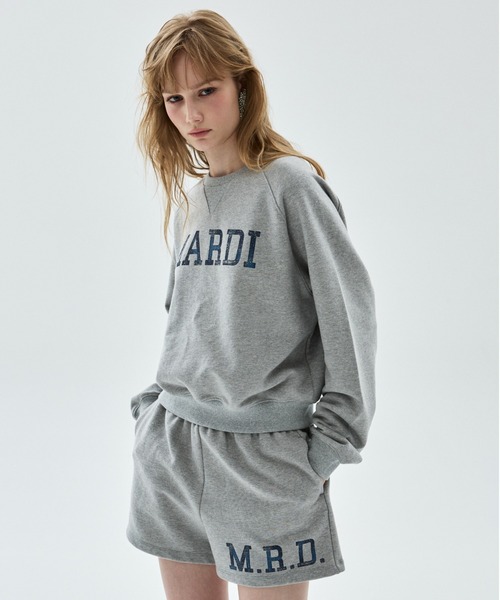 Mardi Mercredi（マルディメクルディ）の「CROPPED SWEATSHIRT RAGLAN MARDI SERIF LOGO / クロップド スウェットシャツ ラグラン マルディ セリフ ロゴ（スウェット・レディース・ブラック/ネイビー/ライトブラウン/グレー・FREE）」の21枚目の写真