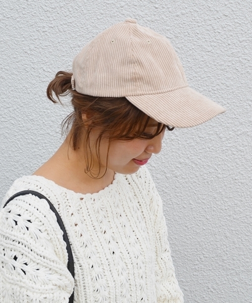 Khaju（カージュ）の「Khaju:コーデュロイキャップ②（キャップ・レディース・ネイビー/ベージュ/オレンジ/ブラック・ONE SIZE）」の3枚目の写真