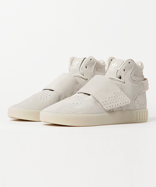 adidas（アディダス）の「オリジナルス チュブラー インべーダー [TUBULAR INVADER STRAP]（スニーカー・メンズ・ベージュ/グリーン/ブラック・27.5cm/28.5cm/28.0cm/27.0cm/29.0cm/25.5cm/26.5cm/23.5cm/22.5cm/26.0cm/23.0cm/29.5cm）」の2枚目の写真