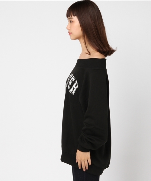 Honeys（ハニーズ）の「オフショルロゴスウェットプルオーバー（スウェット・レディース・ブラック/ピンク/オフホワイト/ブルー/グレー・M/L）」の7枚目の写真